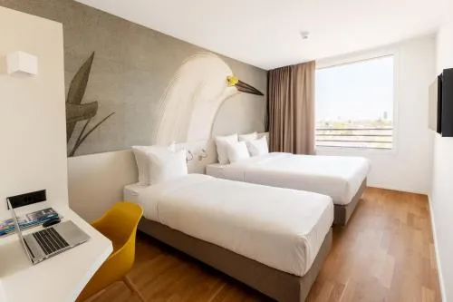 B&B HOTEL Basel in Basel, Schweiz