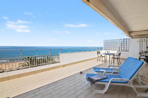 T1 com terraço em frente a praia gîte à louer Quarteira