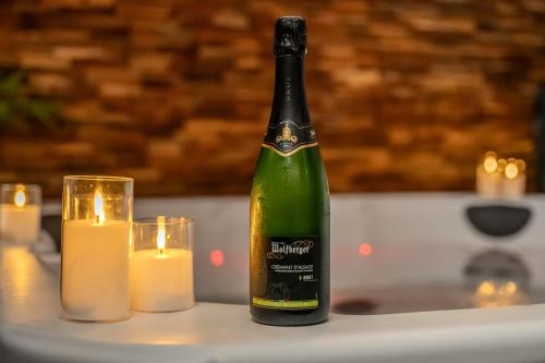 熱水浴池, EnergyZen - Spa Alsace - le Refuge des Anges in 比肖夫塞姆