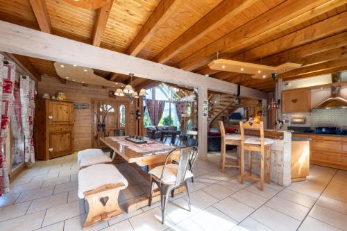 Chalet Du Pont Des Fées - image 2