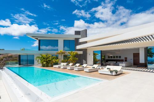 SVB Villa Volcano