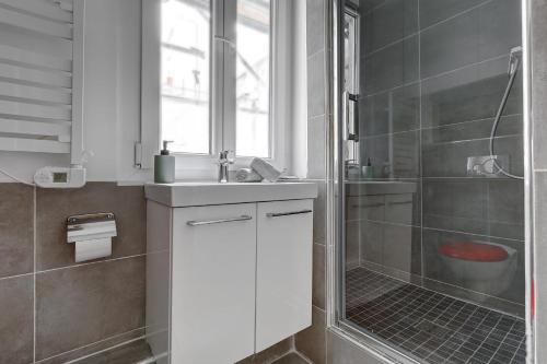 BnBNova - 2BR - Le Marais & Montorgueil - image 12