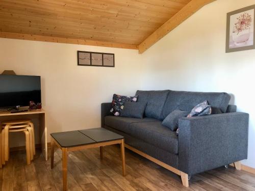 Camping Pre-Fixe in Cassagnabere-Tournas