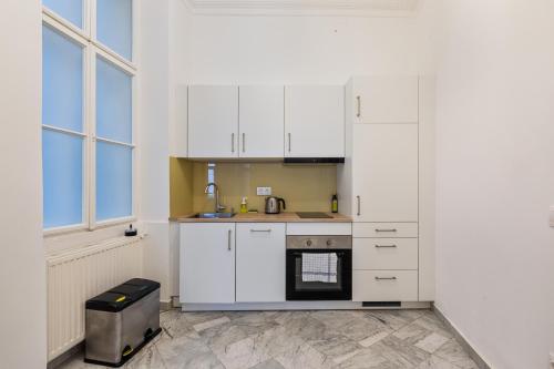 cityswap- Wien Naschmarkt Room Type - Two-Bedroom Apartment with Terrace