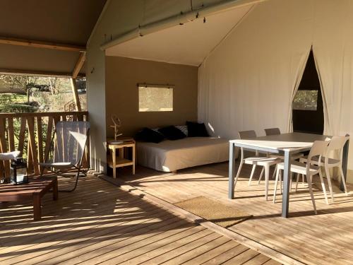Camping Pre-Fixe in Cassagnabere-Tournas