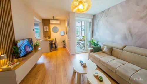 Olive Apartment