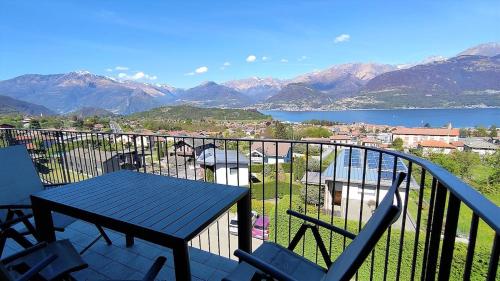 TRE LAGHI Apartment with Lake view