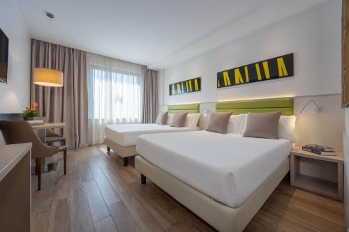 2 double beds