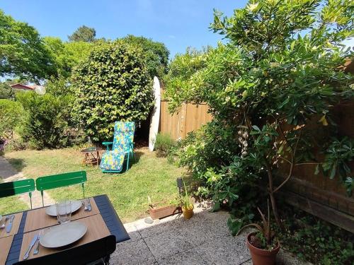 Villa patio, terrasse et jardin - 4 pers. - FR-1-413-273