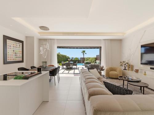 Velaya Beachfront Sanctuary in Estepona