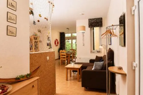 Möwennest Fewo 3, nur 30m zum Strand in Warnemünde, Deutschland