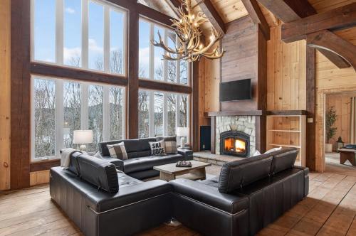 Chalet Patnord - Bord de l'eau, Spa, Foyer in Val-des-Lacs (QC)
