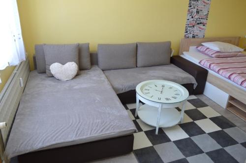 Chess News Apartment