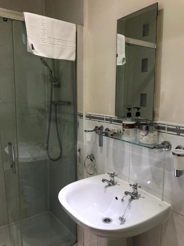 Glenlossie Guest House