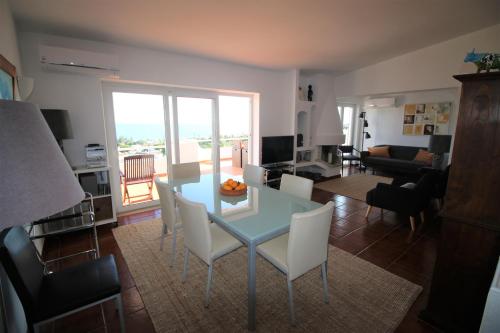 Casa Belavista Villa with stunning view of Praia da Luz - image 4