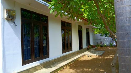 sea breeze villa nilaveli - image 2