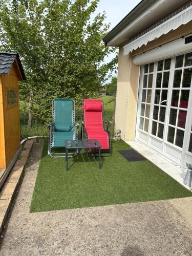 Listing, one bedroom MT Family in Bruere-Allichamps