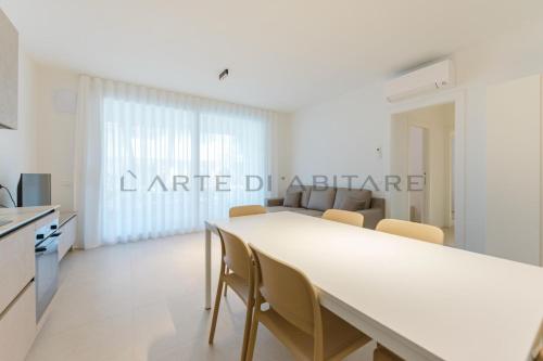 Twin Bays Elettro - image 3