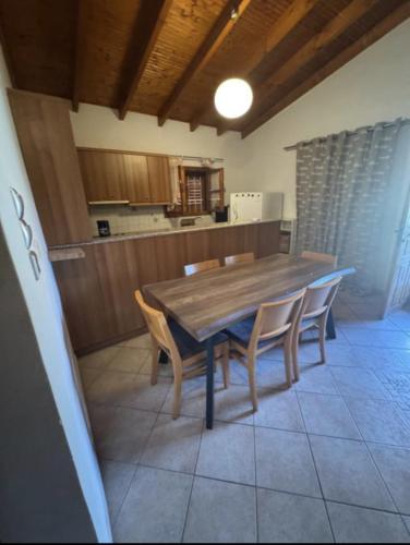Oprema, Seasteps Garden Villa in Isthmia
