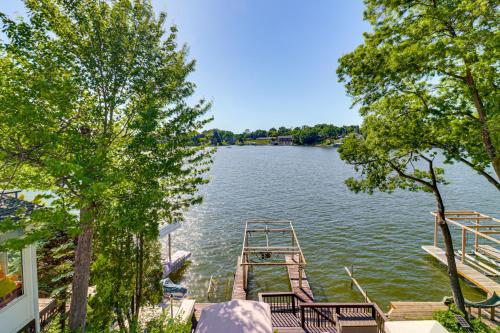 Private Dock & Boat Slip! Belleville Lake Escape in 密歇根州貝爾維爾 (MI)