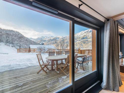 Chalet moderne avec jacuzzi et animaux admis, proche pistes Meribel - FR-1-566-56 in La Gittaz