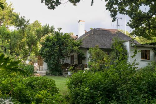 Grace Guest House – Bryanston, DC