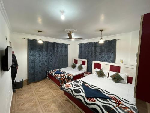 Hotel Light in - Srinagar