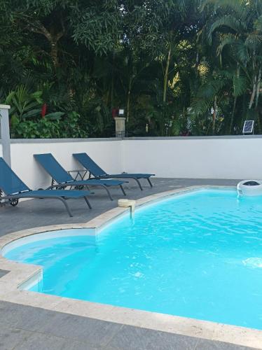 Villa Pave Fleurie, piscine in Morne-A-l'Eau