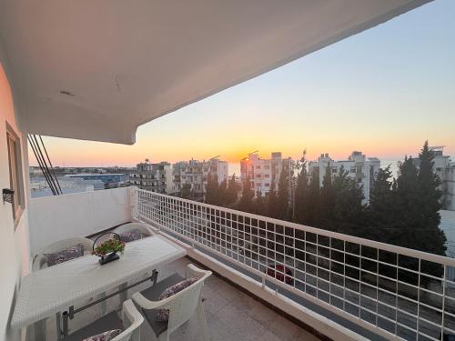 Neue renovierte Wohnung mit Meerblick und große Balkon in tripoli ,Qalamoun in Al Qalamun
