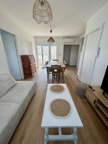 Family apartment with sea view - Location saisonnière - Port-la-Nouvelle