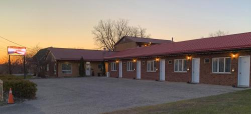 Hawberry Motel