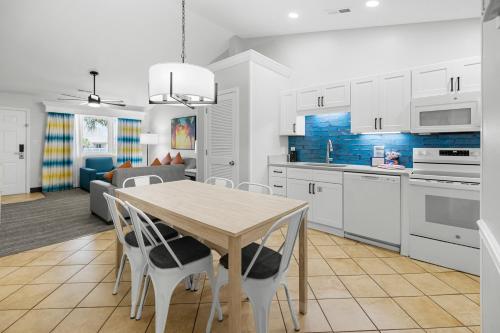 2 bedrooms, 4 beds