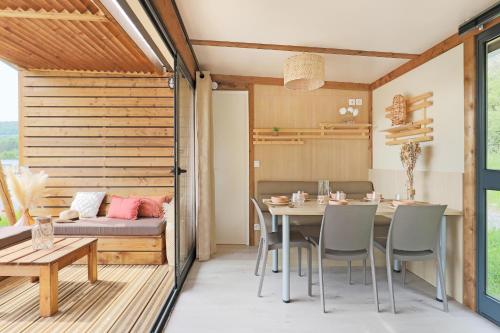 La forêt PALOMA, Ecolodge (La foret PALOMA, Ecolodge) in Leon