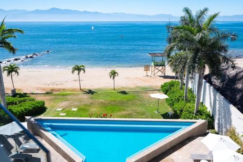 Zantamar right on the beach 408B in La Cruz De Huanacaxtle