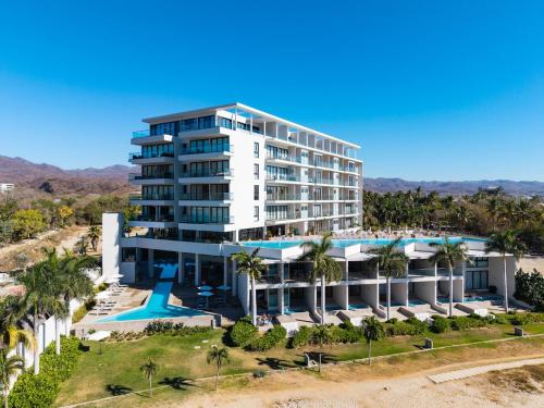 Zantamar right on the beach 408B in La Cruz De Huanacaxtle