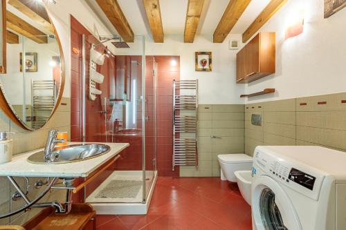 Le Flaneur - 