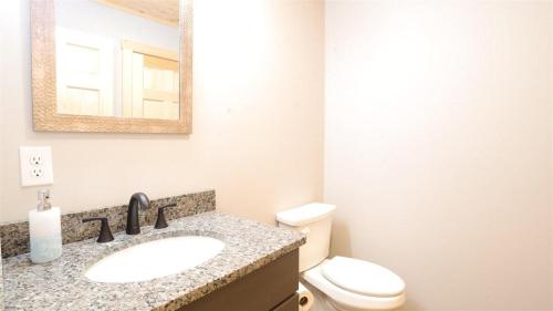 Holly Lane 11 Thornton Pet Friendly Private Home near Waterville Valley - image 10