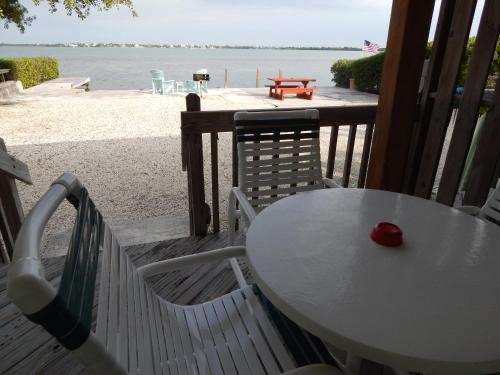 ทัศนียภาพ, Parmer's Resort in ลิตเติล ทอช คีย์ (FL)