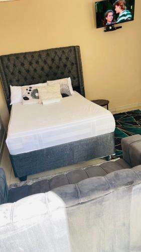 Umthombo guest house - image 3