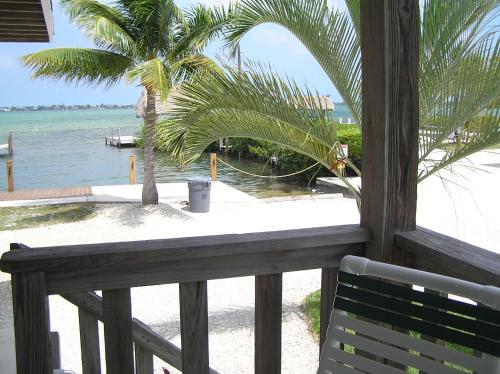 ชายหาด, Parmer's Resort in ลิตเติล ทอช คีย์ (FL)