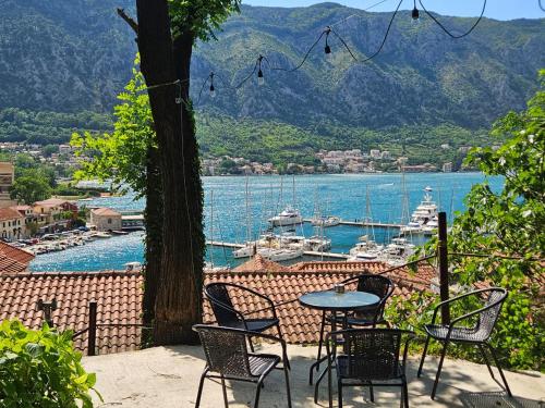 Stunning Views & Hidden Terraces Above the Old Town