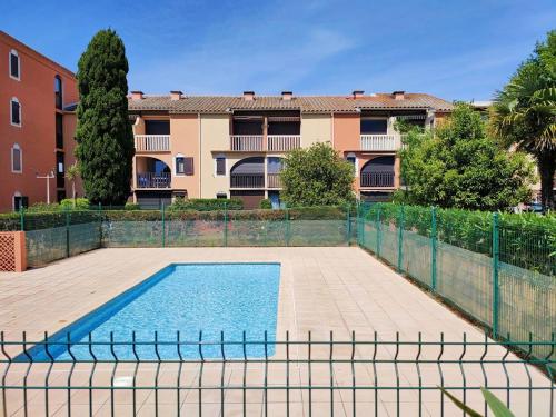 Studio avec piscine et parking - 4 pers. - FR-1-696-152