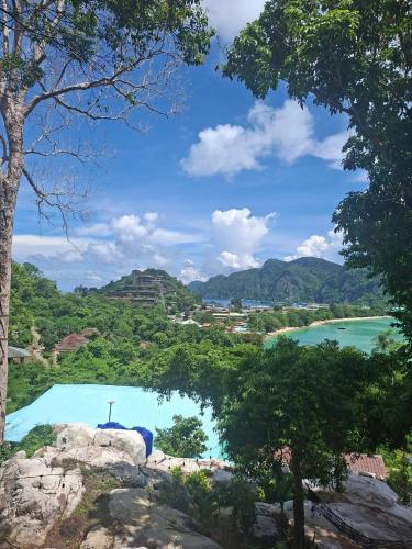 The View Hostel  in Ko Phi Phi