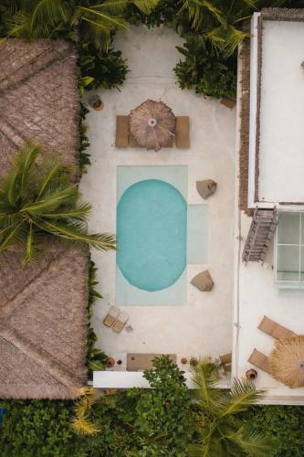 CASA ULU Boutique Hotel - Uluwatu, Adult-only, 6 min to Nyang Nyang beach, Bali