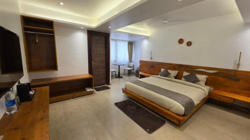 Hotel Anukampa in Nainital