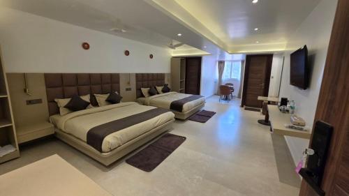 Hotel Anukampa in Nainital