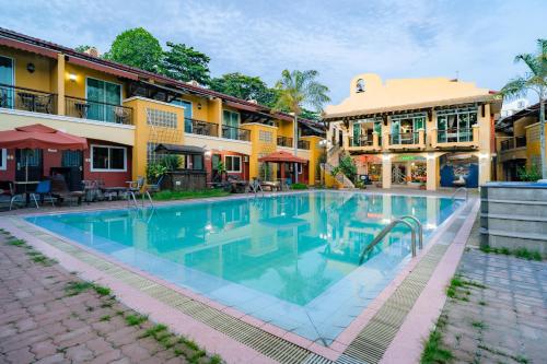 Piscina, Crown Regency residencias Davao Hotel (Crown Regency Residences Davao Hotel) in Davao City