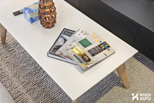 KozyGuru | Rosebery | Resort-Style Living Gem - image 9