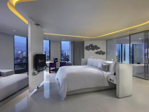 room detail thumbnail 1