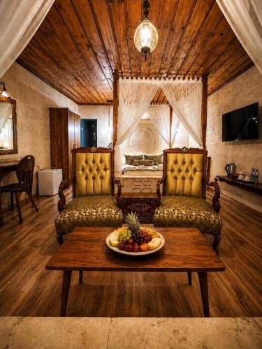 Sakli Cave House - Tap to explore photos